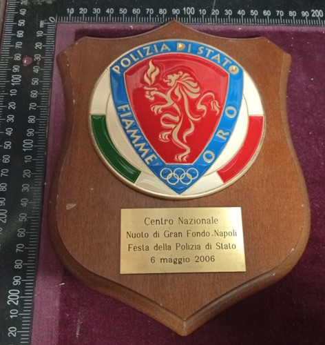 Crest polizia stato fiamme - polizia,