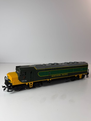 Locomotiva diesel ahm scala - diesel,