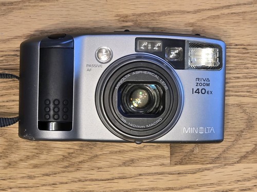Minolta riva zoom 140ex - zoom,