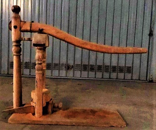 Tappatrice legno antica - tappatrice, in