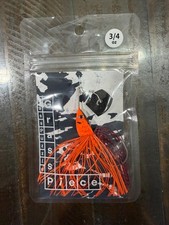 Puzzle basso pezzo di erba