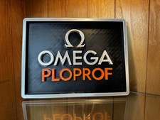 Espositore simbolo omega greco - simbolo,