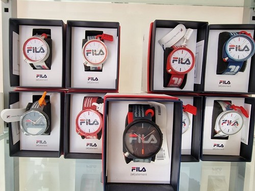 Stock orologi fila pezzi - orologi, 9