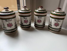 Barattoli in ceramica