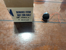 Single KEF AUDIO Speaker