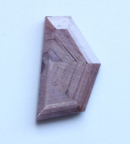 Pietra preziosa taglio - , a