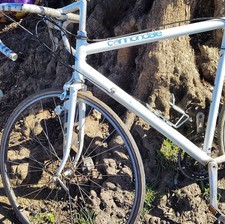 Cannondale 700C White Aluminum