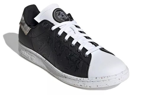 Adidas yoshitoshi kanemaki - adidas,