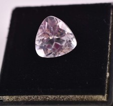 Pietra preziosa sciolta a