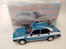 Laudoracing Alfa Romeo Alfetta 2.0 POLIZIA STRADALE 1978 1/18 LM154B-PO