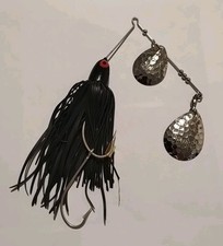 Spinnerbait BOMBER doppia Pala 3/4oz (22gr) Red Runner 5/8oz (17gr)