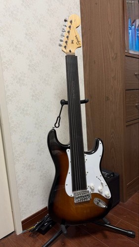 Affinità chitarra elettrica