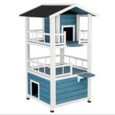 Casetta Gatti A Tre Piani Con