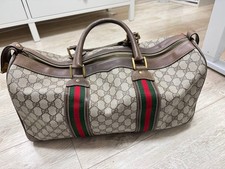Borsa Gucci modello GG linea