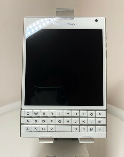 Blackberry passport q30 - blackberry,