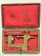 Tornio Orologeria Pivot  anni 40 