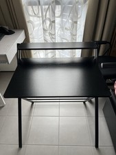 Scrivania salvaspazio