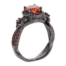 Anello nero gotico con zircone