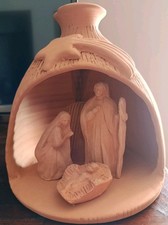 Presepe - Nascita Gesù con Maria e Giuseppe all'interno di vasetto in Terracotta