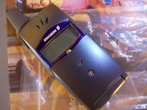 Telefono cellulare ericsson - cellulare,