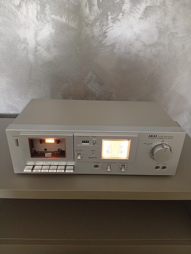 Akai m01a piastra di - piastra,