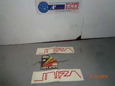 KIT BANDE ADESIVE LOGO FIANCATA POSTERIORE DX/SX ABBELLIMENTO SEAT IBIZA ROSSO