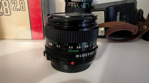 Canon 2 8 obiettivo - f/2.8,