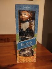 bambola in porcellana IMOGEN
