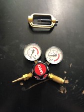 SACIT RIDUTTORE DI PRESSIONE 801B 26130201 ACETILENE ATTACCO A STAFFA COME FOTO