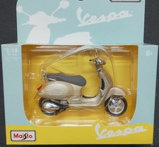 Modellino piaggio vespa gts - piaggio,