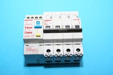 LOTTO INTERRUTTORE MAGNETOTERMICO DIFFERENZIALE bTICINO 4X20A C20 0,3A   SSPA87D