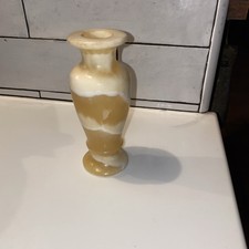 Onice intagliato a mano