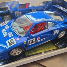 LJ985 BURAGO GOLD 3332 1/18