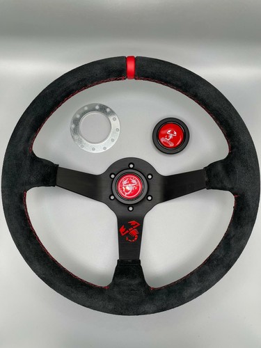 Volante sportivo scamosciato
