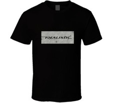 Realistico, T-shirt