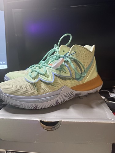 Kyrie calamari taglia 10 - 5,