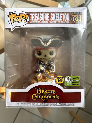 Funko pop treasure skeleton - treasure,