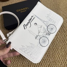 Rara pochette Chanel Cc in