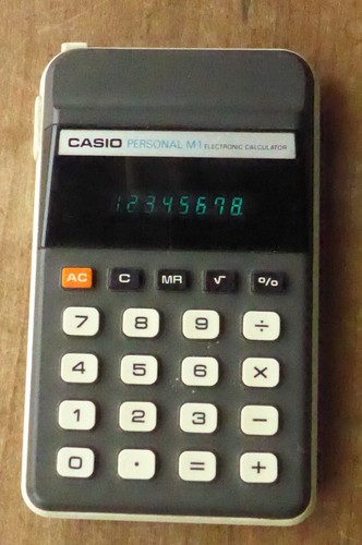 Calcolatrice elettronica - calcolatrice,
