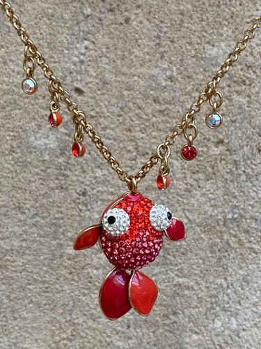 Collana con ciondolo pesce