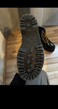 Dr. Martens donna nuovo