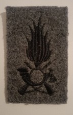 FREGIO BERRETTO O CAPPELLO