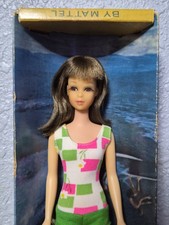#1130 Bambola Barbie Francie vintage con scatola originale e costume da bagno 