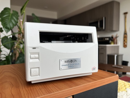 Minolta dimage scan multi pro - dimage,