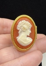 Anello medaglione profumo