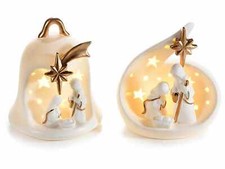 Natale Regalo Decoro Presepe in ceramica bianca con dettagli color oro luci led