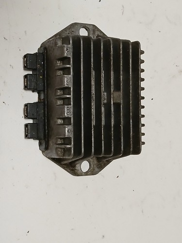 Regolatore raddrizzatore - regolatore,