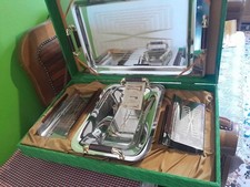 set valigetta vassoi giorinox acciaio inox 18/10 lavorazione oro 24 kt mai usato