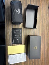 caricabatteria auto professionale