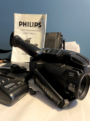 Videocamera vhs philips - videocamera,